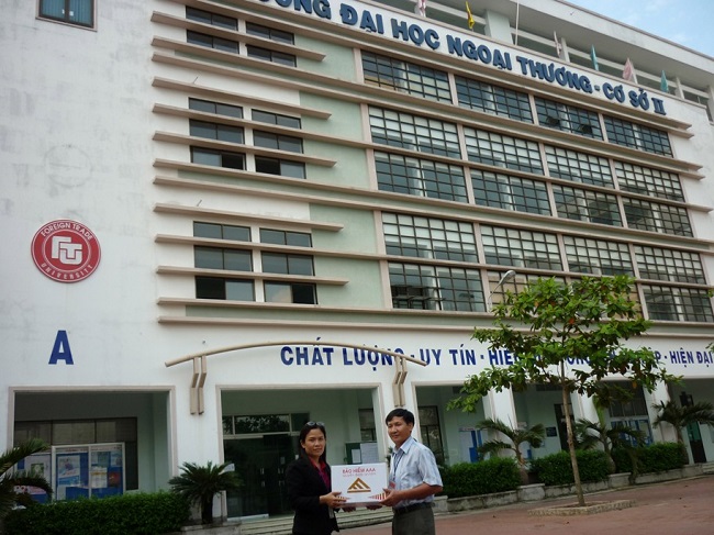 Đại học ngoại thương CS2 là Top 6 Trường đại học đào tạo ngành kinh tế tốt nhất thành phố Hồ Chí Minh